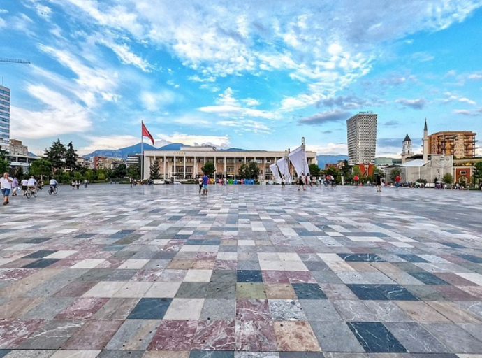 Enlargement Pulse Colloquium